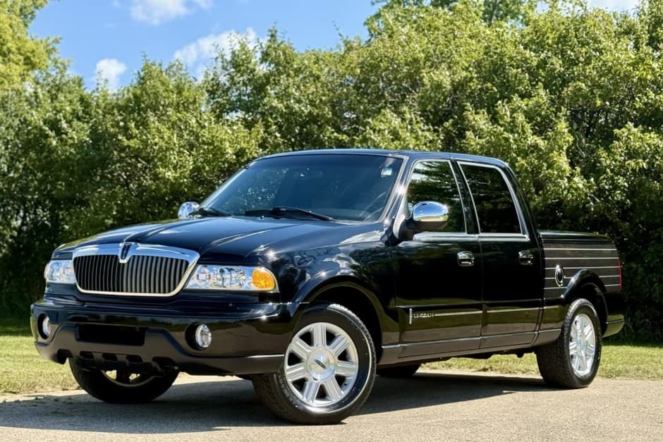 2002 Lincoln Blackwood & Mark LT sold for $30,250