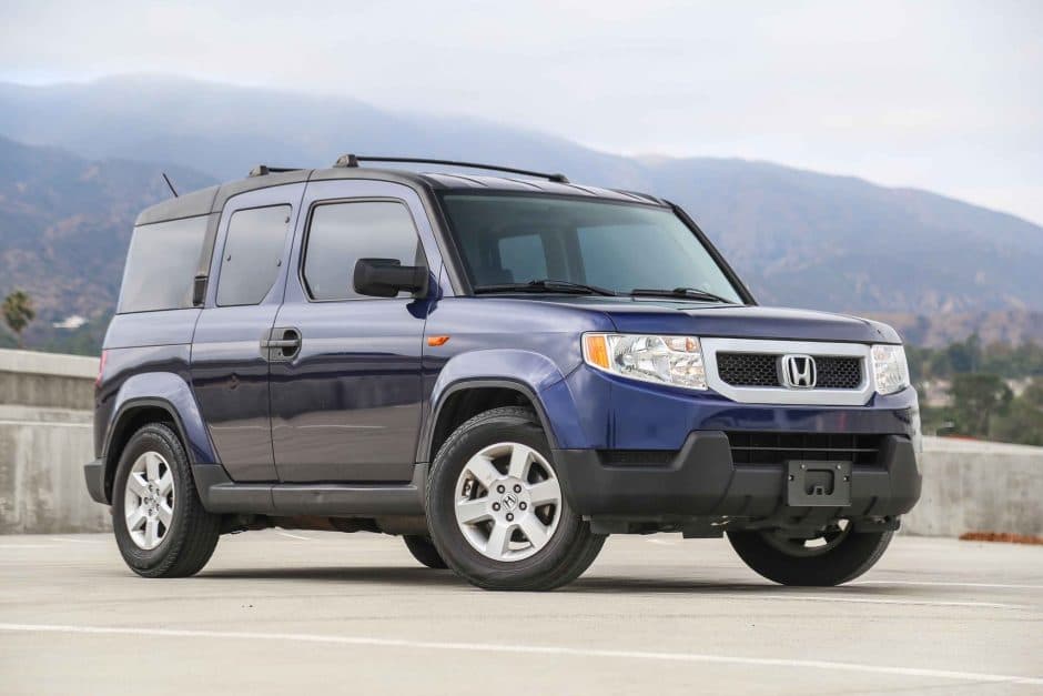 2009 Honda Element sold for $13,000