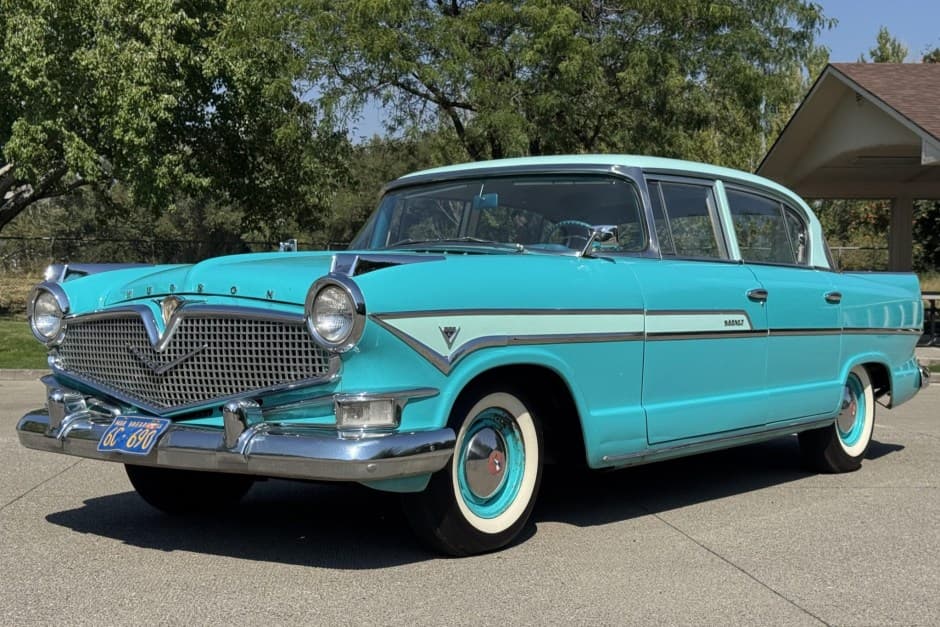 1957 Hudson Hornet sold for $6,857