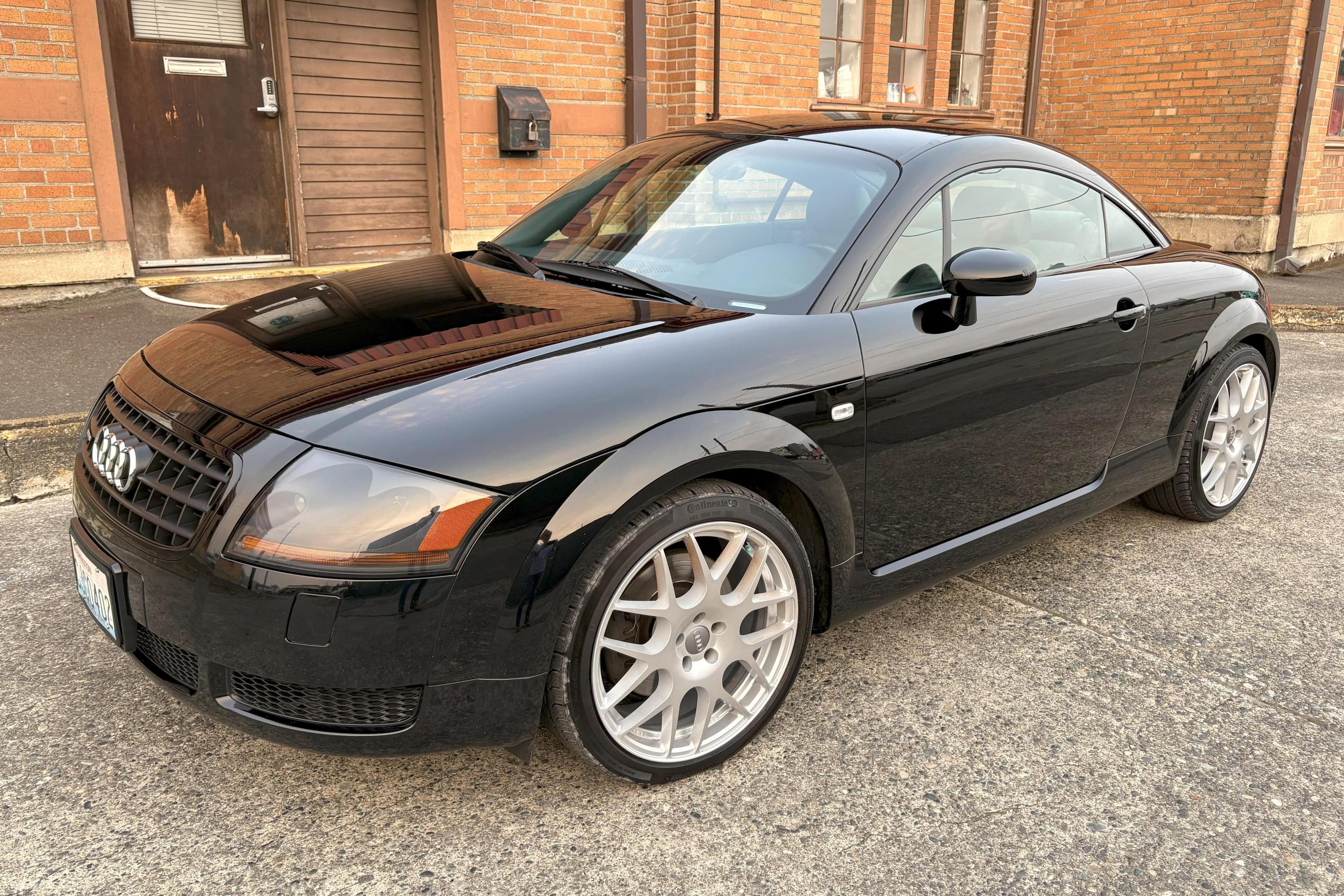 2003 Audi TT sold for $12,050