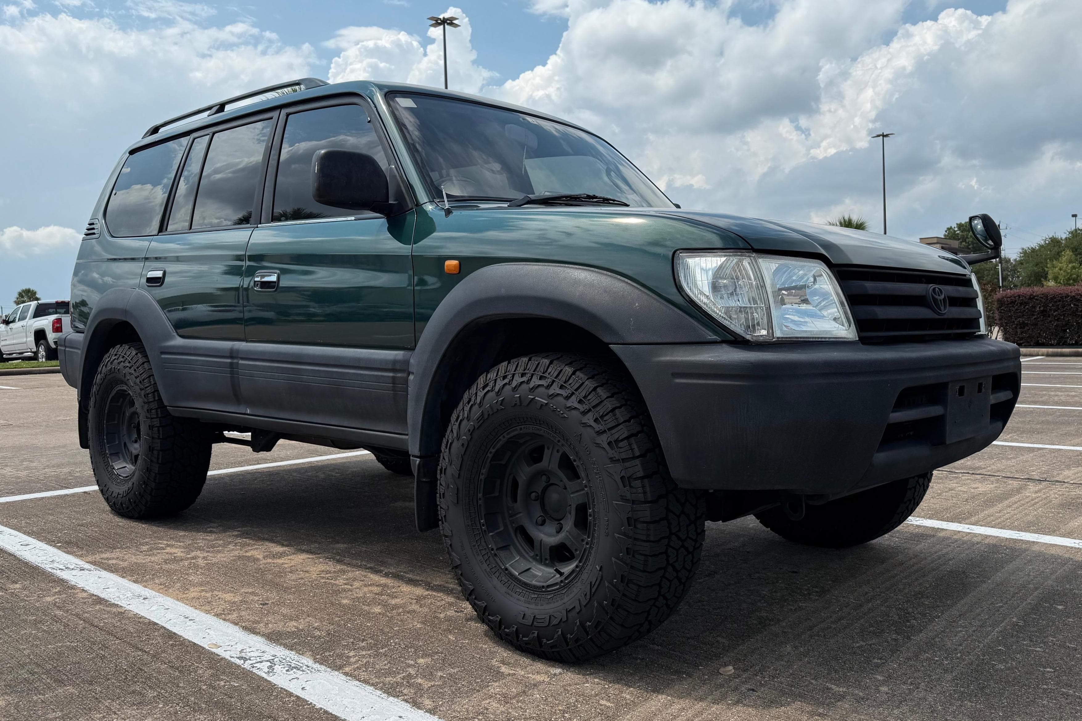 1996 Toyota Land Cruiser sold for $17,250