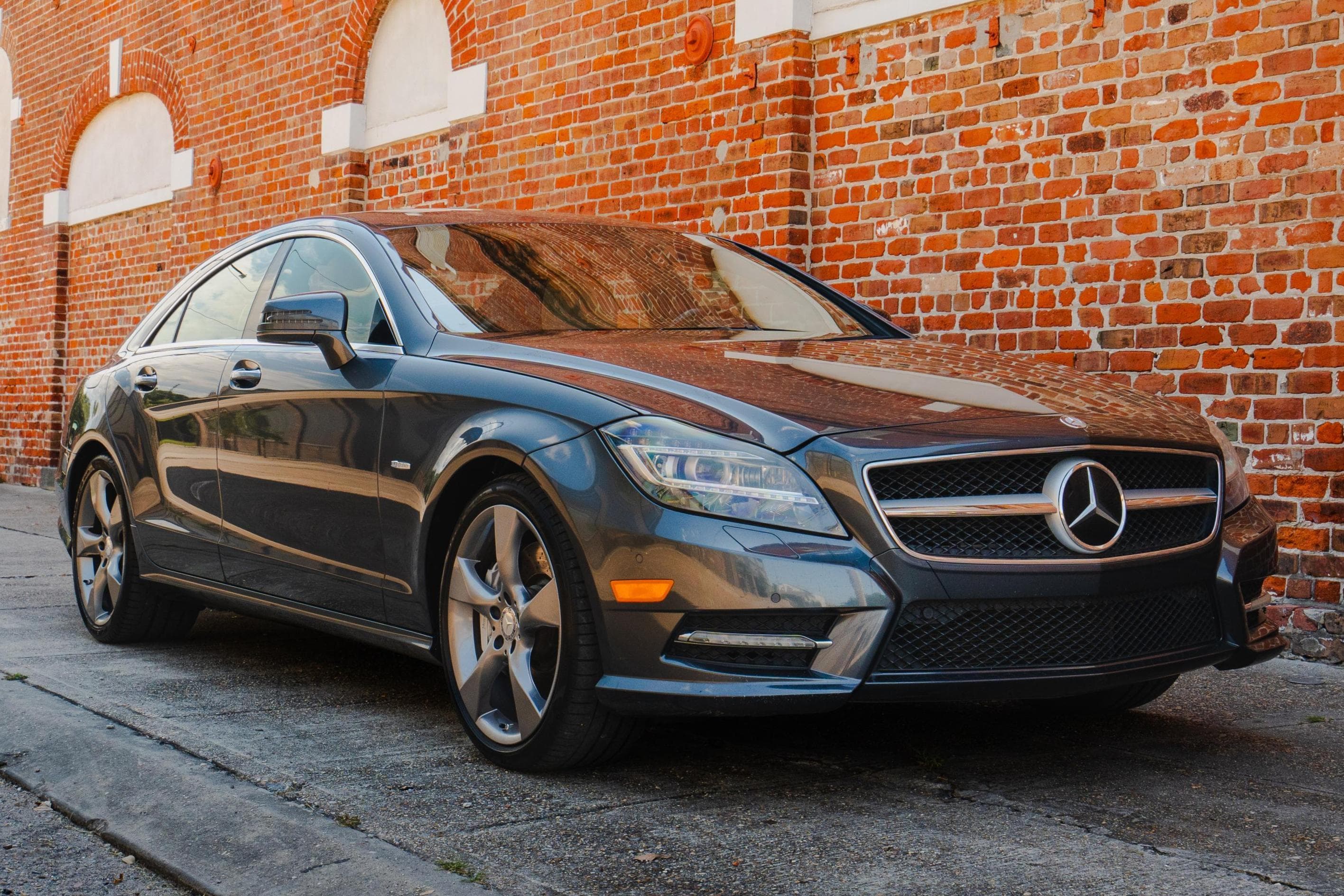 2012 Mercedes-Benz CLS-Class sold for $15,000