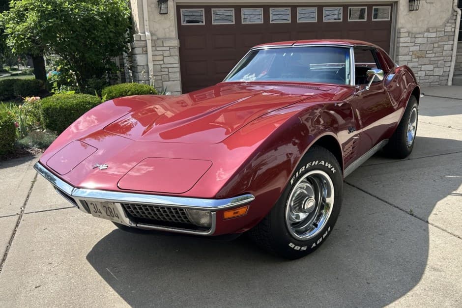 1970 Chevrolet Corvette C3 sold for $25,000