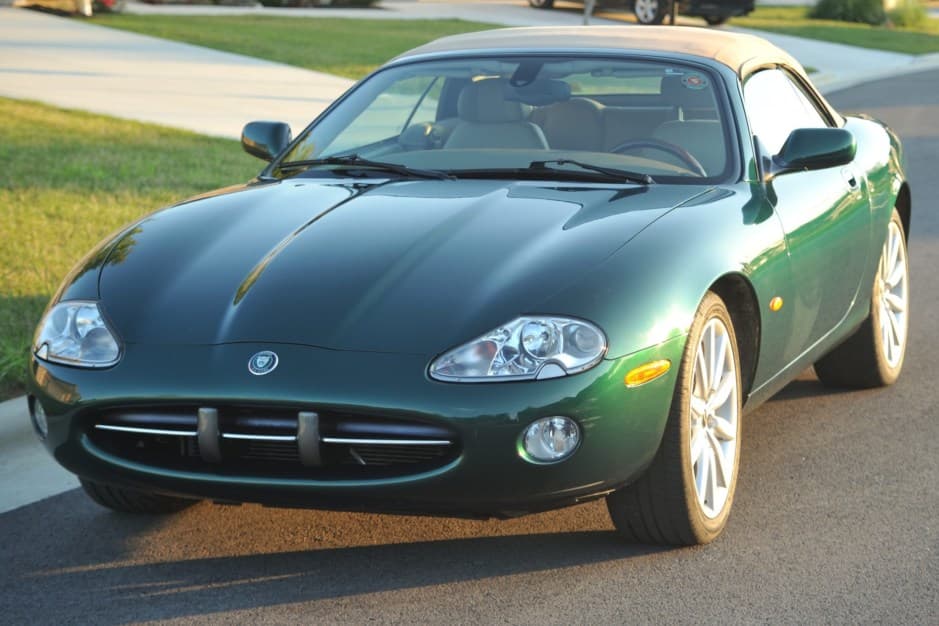 2004 Jaguar XK8 sold for $12,001