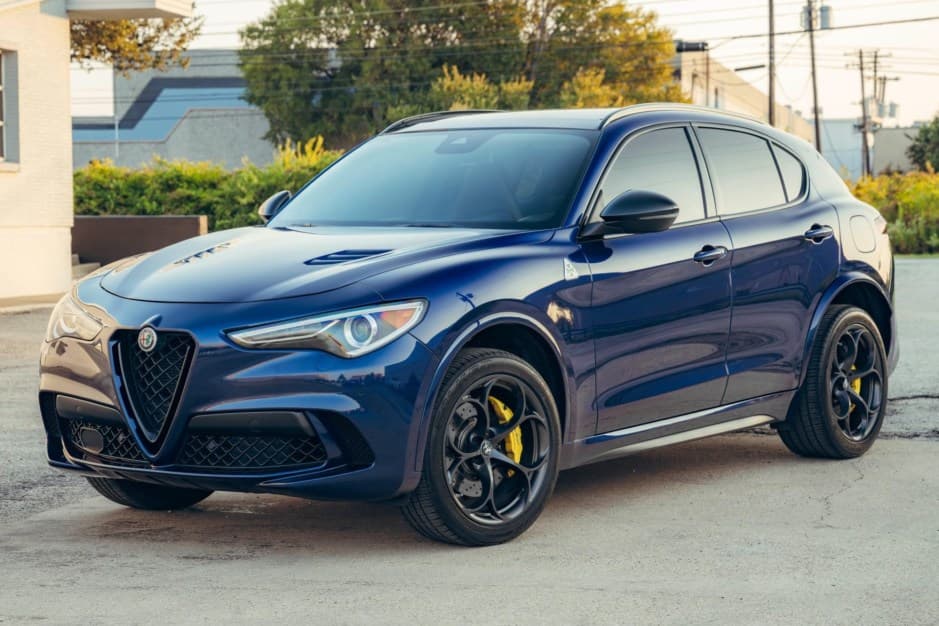 2020 Alfa Romeo Stelvio sold for $36,000