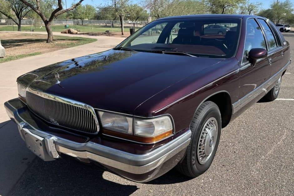 1993 Buick Roadmaster sold for $3,800