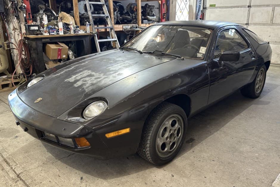 1978 Porsche 928 sold for $12,750
