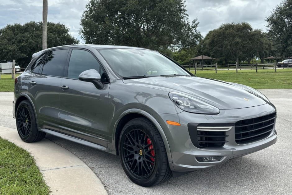 2018 Porsche 958 Cayenne (2011-2018) sold for $38,750