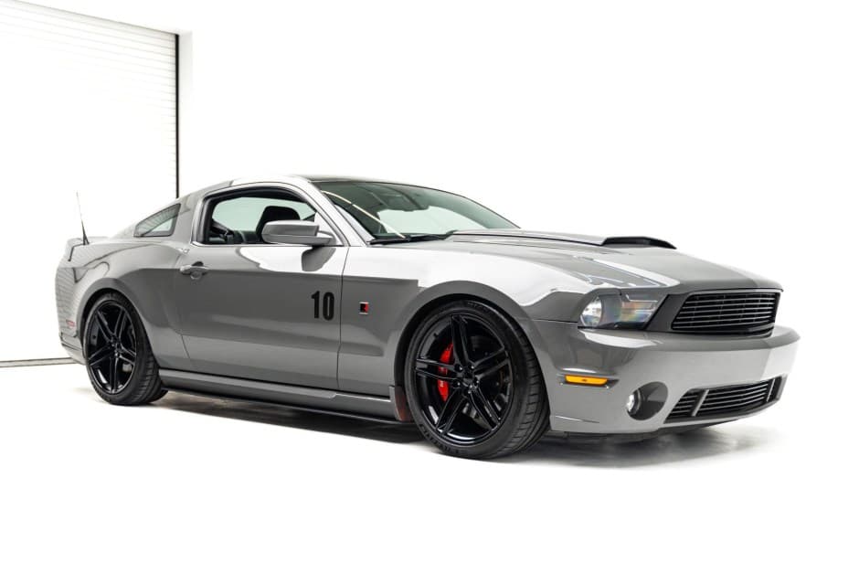 2011 Ford Mustang S197 2005-2014 sold for $23,250