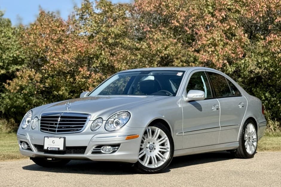 2008 Mercedes-Benz W211 E-Class sold for $20,000