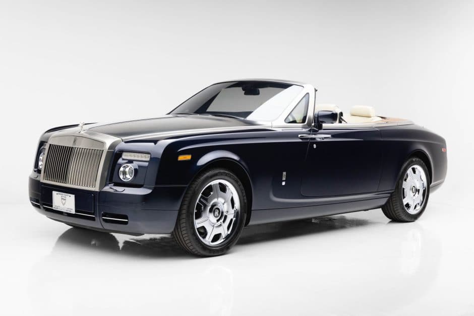 2009 Rolls-Royce Phantom Coupe & Drophead Coupe sold for $160,000