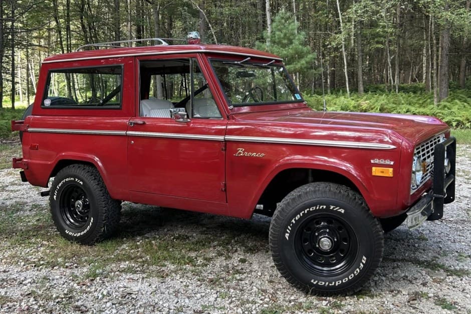 1971 Ford Bronco U13/U14/U15 1966-1977 sold for $40,000