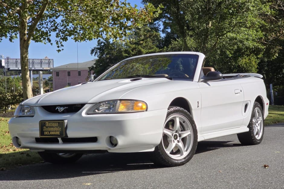 1998 Ford Mustang SN95 1994-2004 sold for $17,000