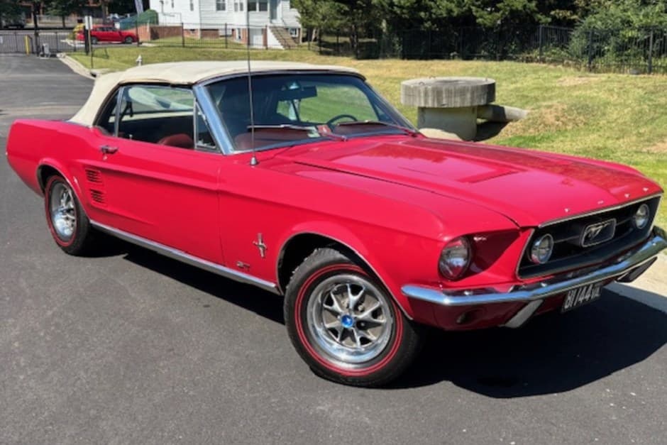 1967 Ford Mustang 1967-1968 sold for $40,000
