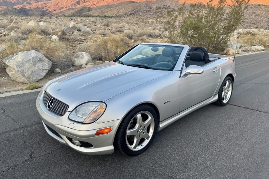 2003 Mercedes-Benz SLK & SLC-Class sold for $11,301