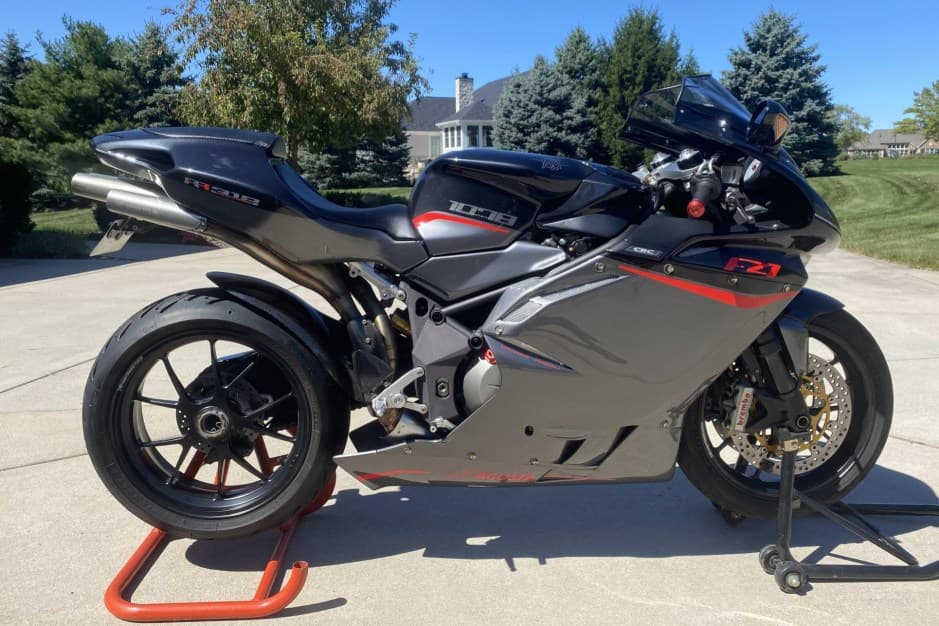 2009 MV Agusta F4 sold for $11,850