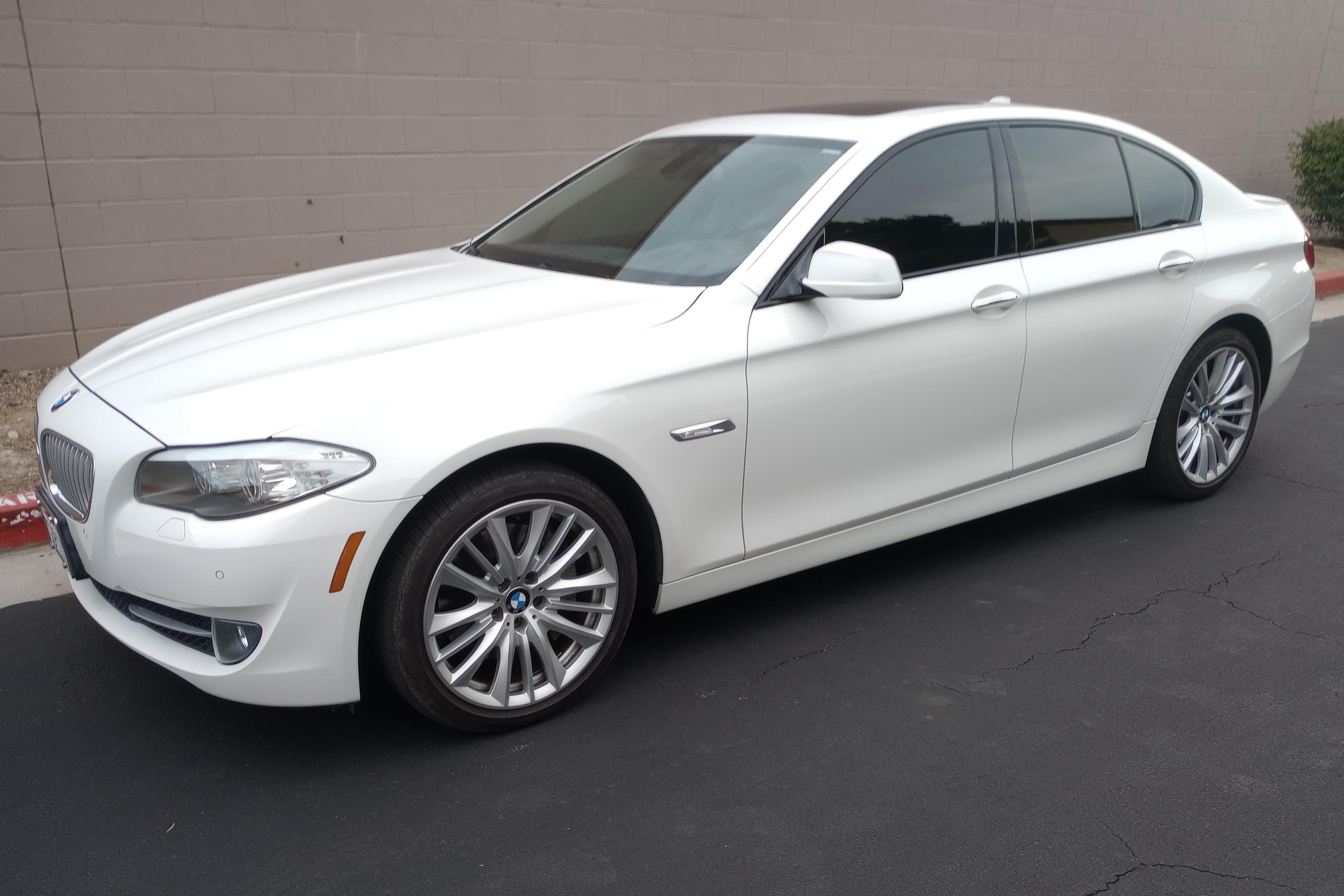 2011 BMW 5 Series sold for $6,625