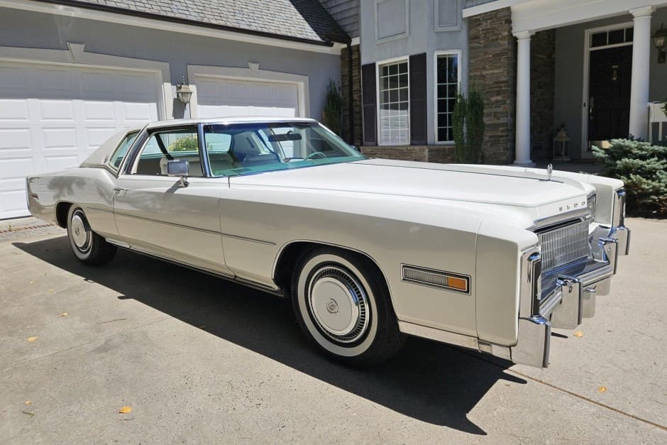 1977 Cadillac Eldorado (1971-1978) sold for $18,001