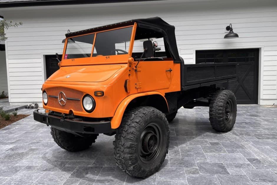1963 Mercedes-Benz Unimog sold for $35,000