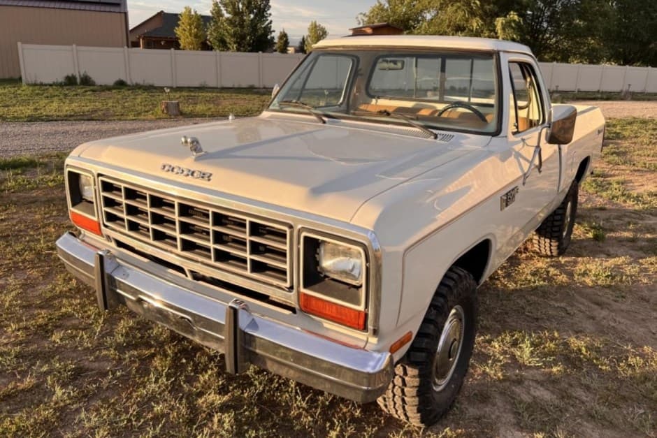 1985 Dodge Ram (1981-1993) sold for $14,000