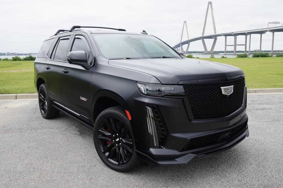2023 Cadillac Escalade T1XL (2021-) sold for $100,000