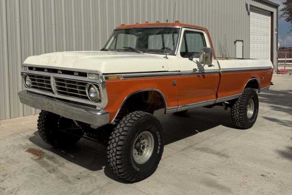 1974 Ford F-Series 1973-1979 sold for $7,700