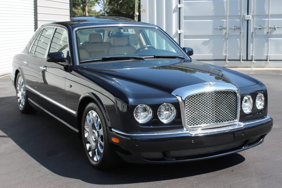 2005 Bentley Arnage sold for $30,000