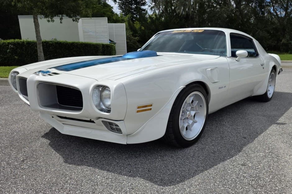 1971 Pontiac Firebird (1970-1981) sold for $53,000