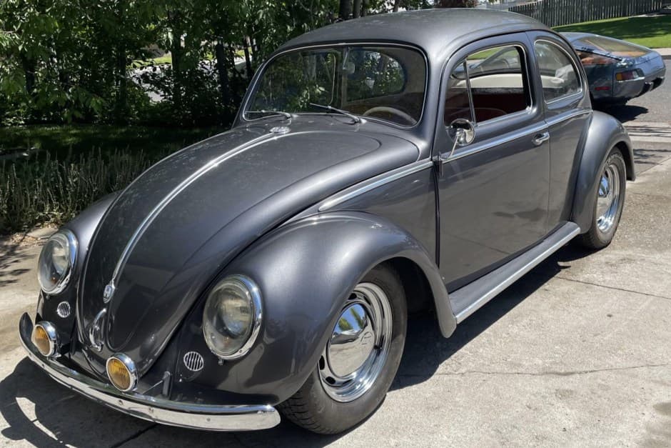 1958 Volkswagen Beetle (1958-1979) sold for $11,000