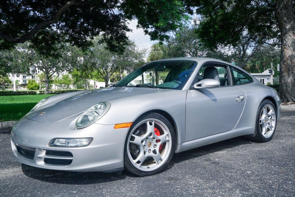 2006 Porsche 997 911 (Non-Turbo/GT2/GT3) sold for $52,000