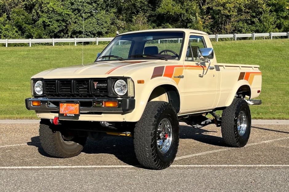 1982 Toyota Pickup (N30/N40 1978-1983) sold for $33,000