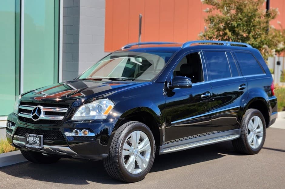 2011 Mercedes-Benz GL & GLS-Class sold for $13,000