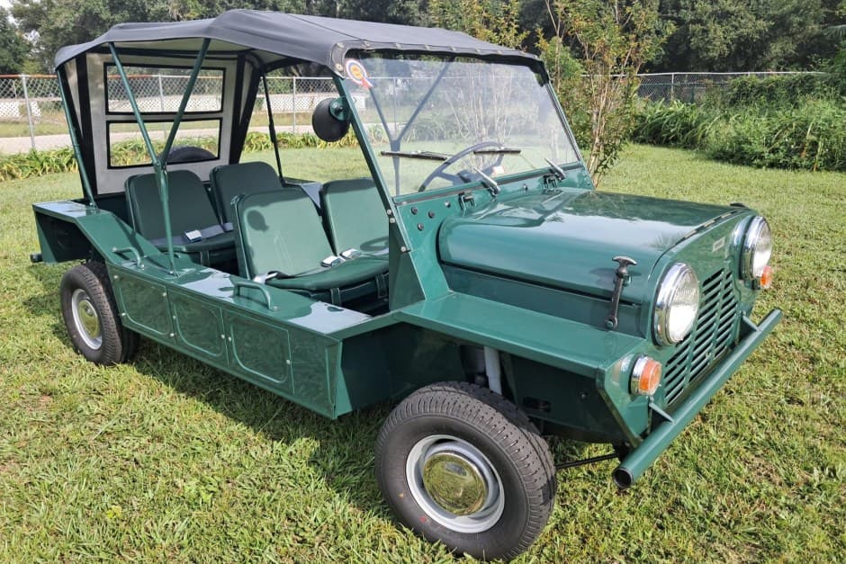 1968 Mini Moke Classic sold for $33,000