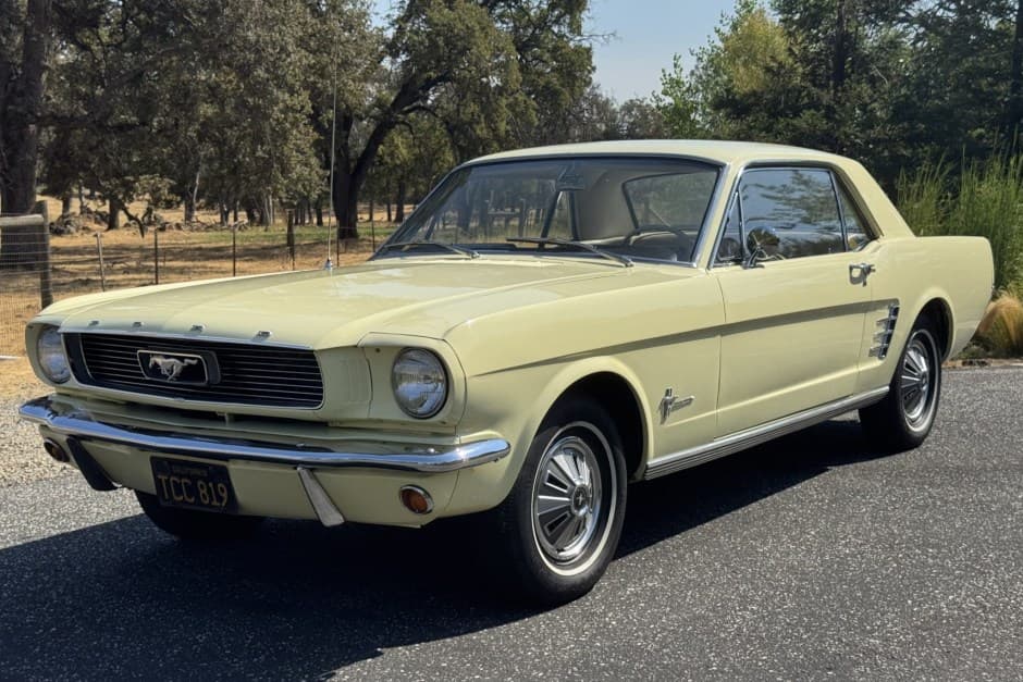1966 Ford Mustang 1964.5-1966 sold for $17,000