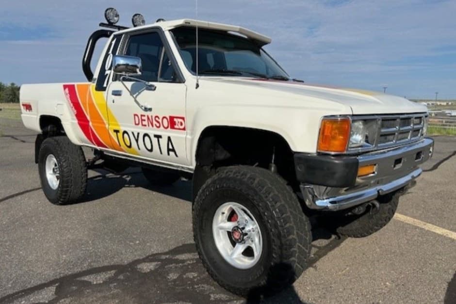 1985 Toyota Pickup (N50/N60/N70 1984-1988) sold for $16,500