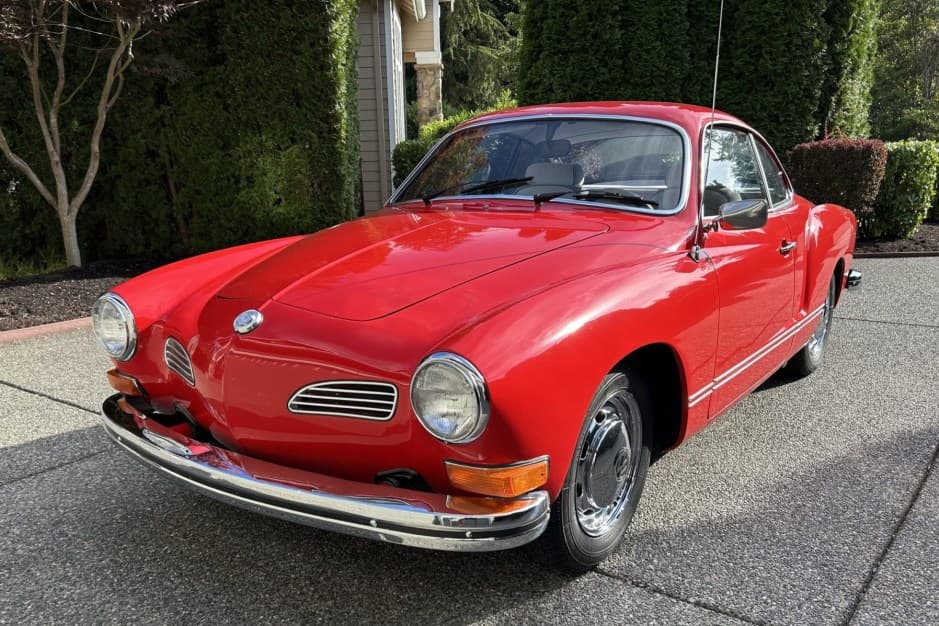 1974 Volkswagen Karmann Ghia sold for $11,500