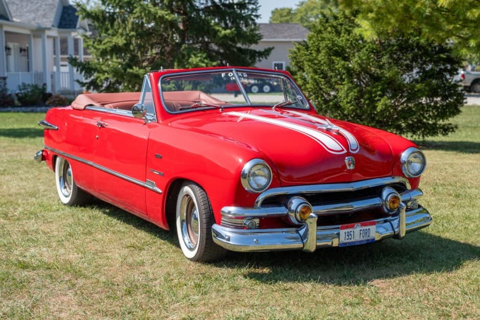 1951 Ford Shoebox sold for $18,000