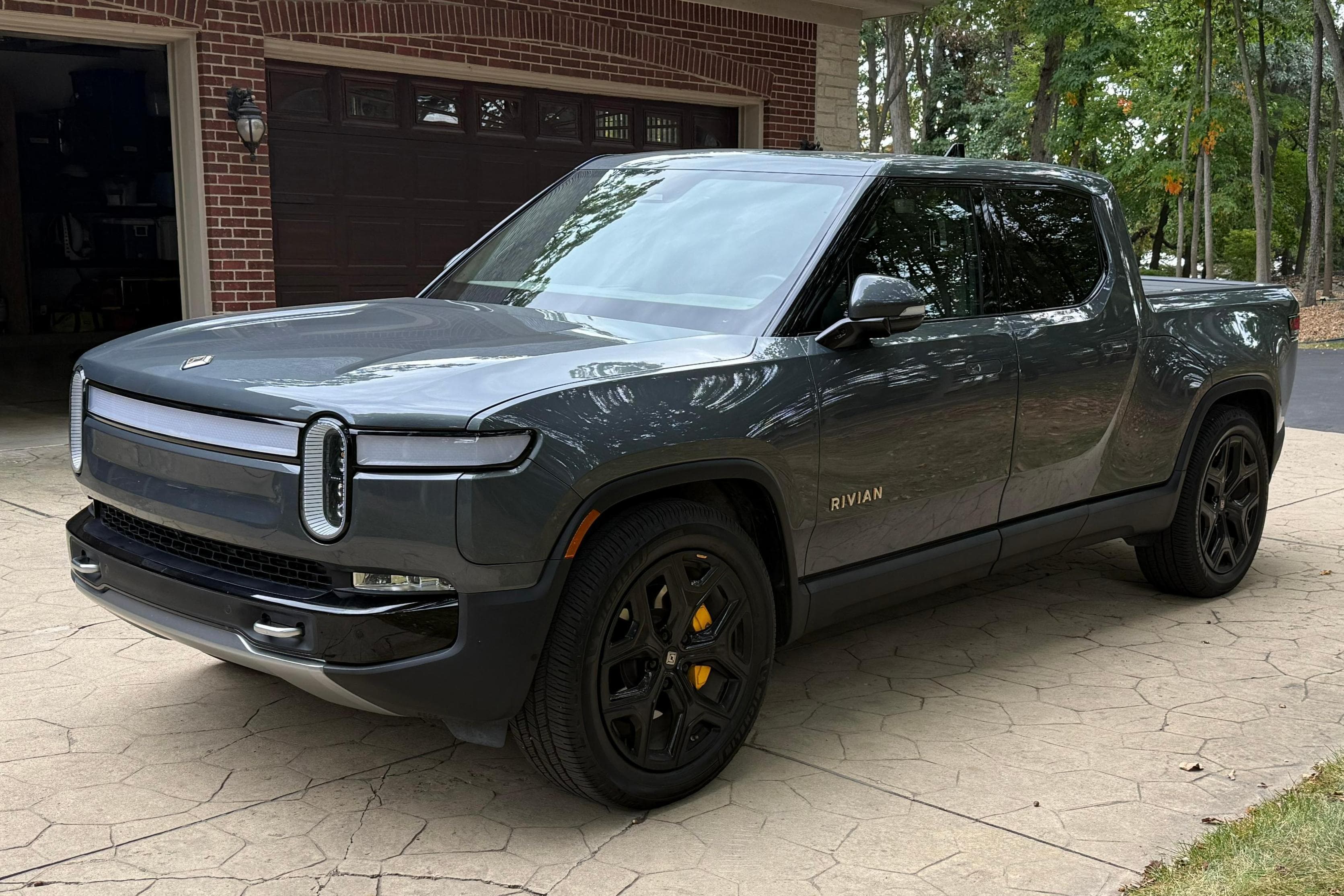 2022 Rivian R1T sold for $51,000