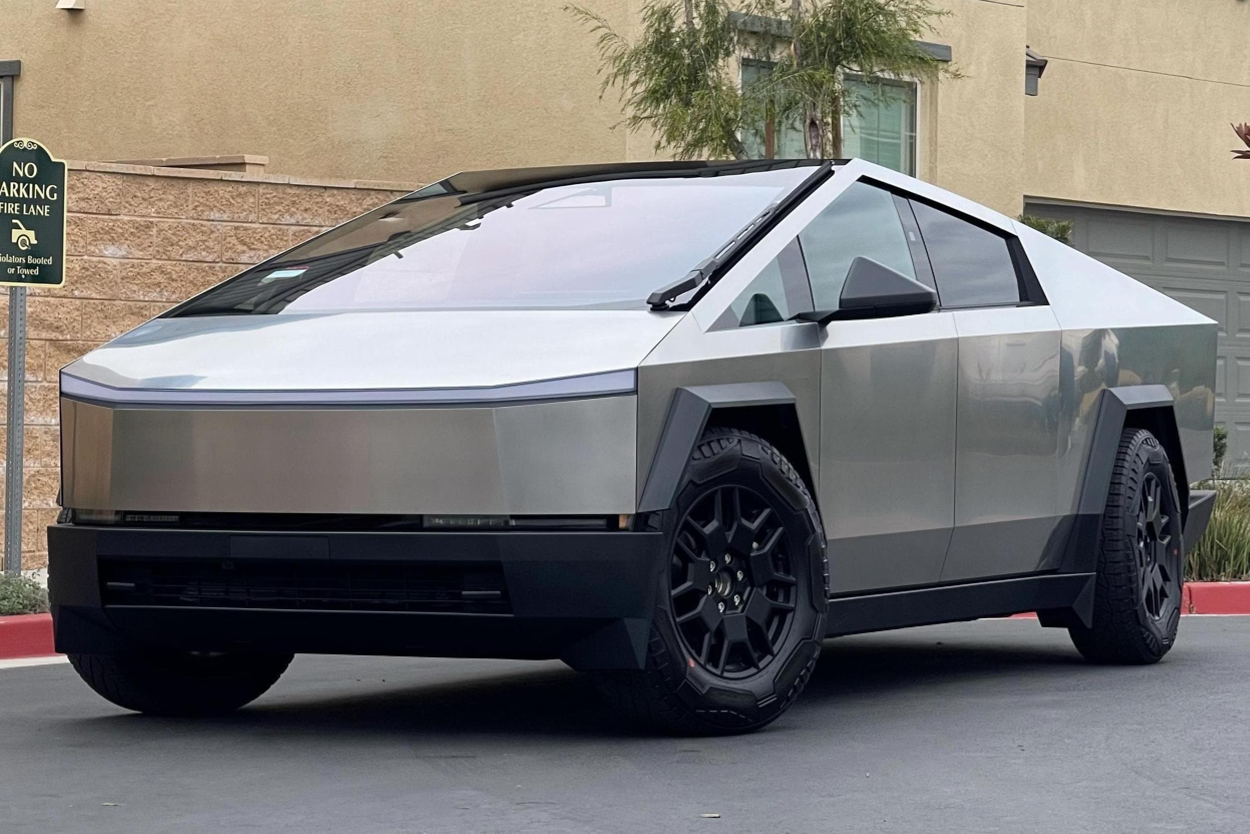 2024 Tesla Cybertruck sold for $69,420