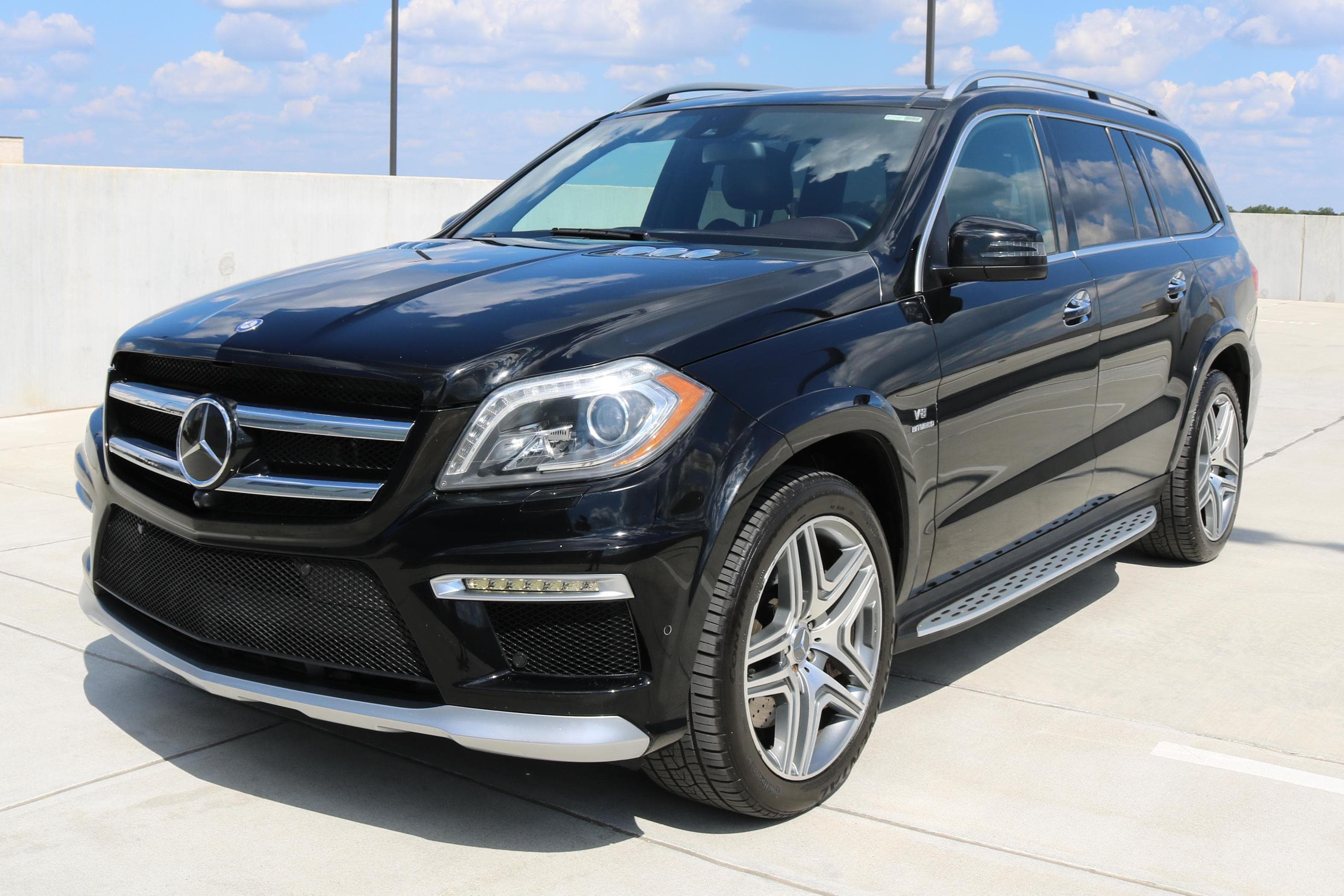 2016 Mercedes-Benz GL AMG sold for $13,900