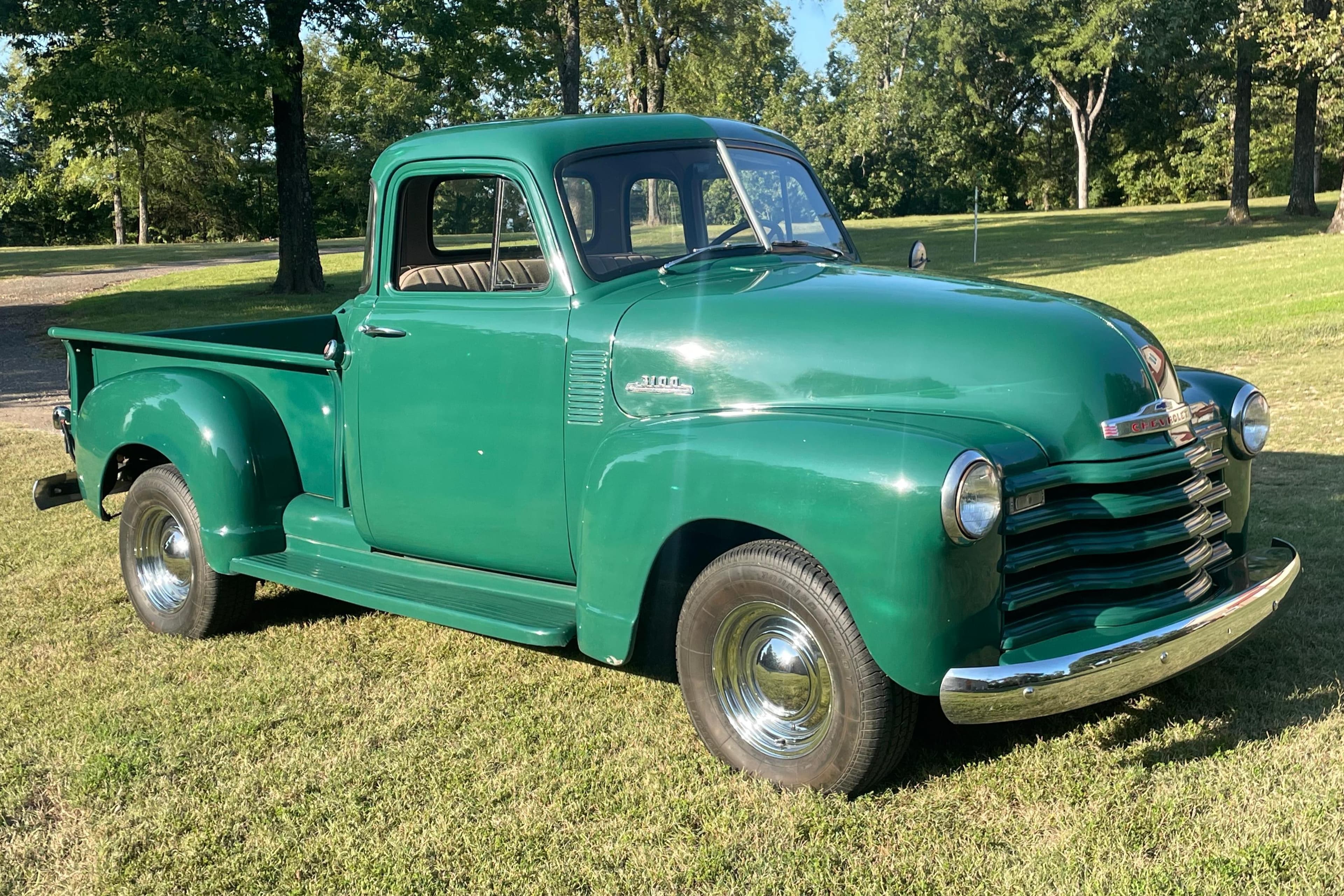 1953 Chevrolet Pickup sold for $14,400