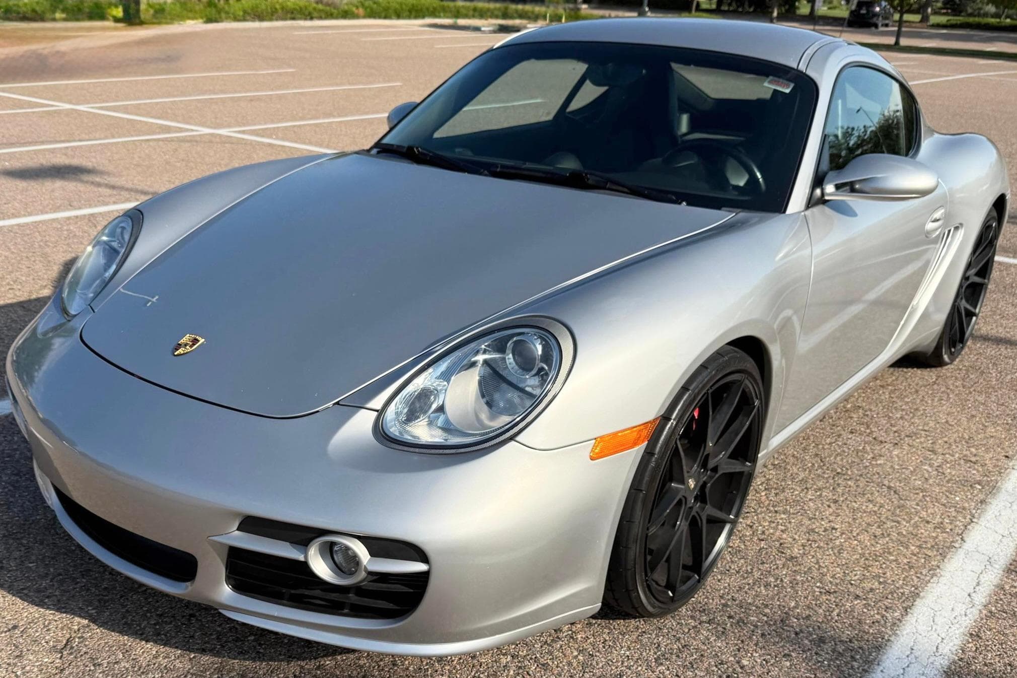 2006 Porsche 987 Cayman sold for $24,000