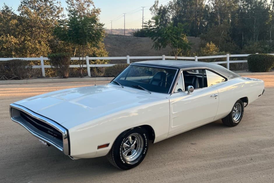 1970 Dodge Charger sold for $46,319