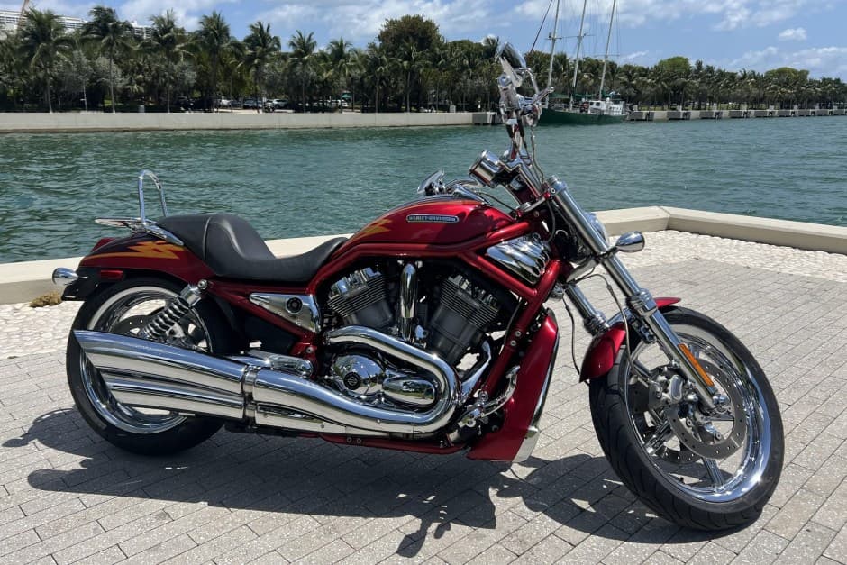 2005 Harley-Davidson V-Rod sold for $4,350