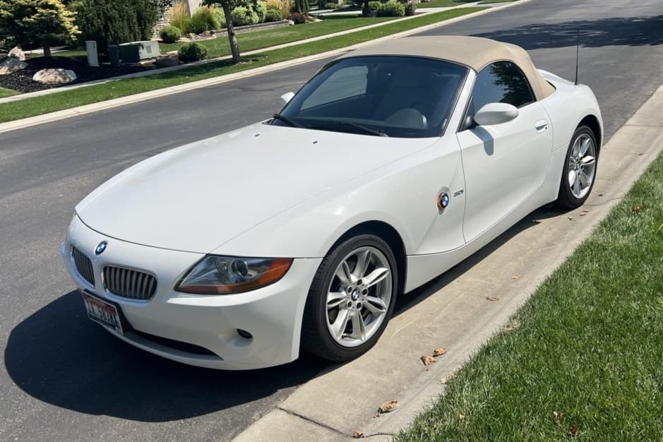 2003 BMW Z4 Roadster E85 sold for $12,355
