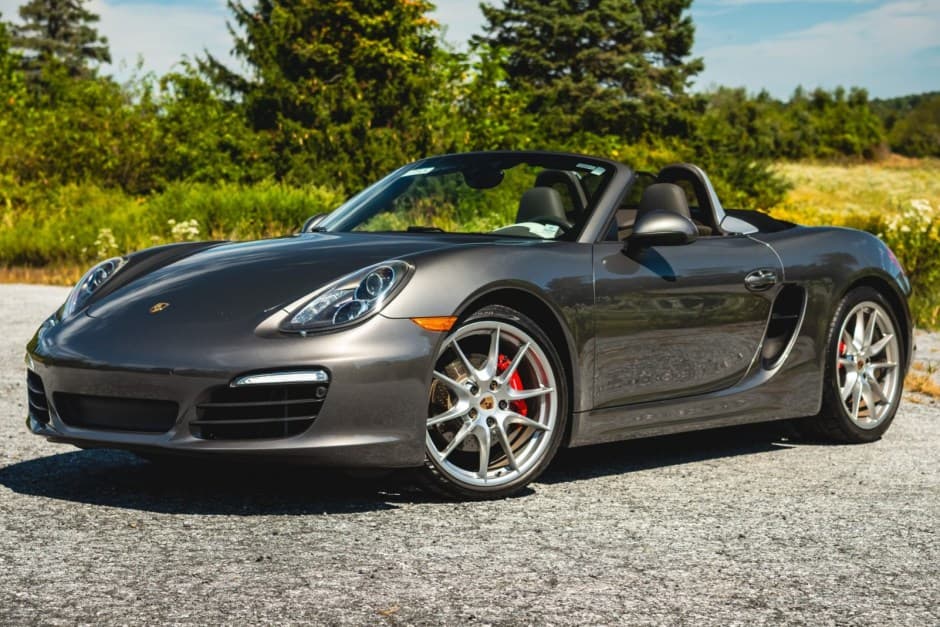 2013 Porsche 981 Boxster sold for $43,750