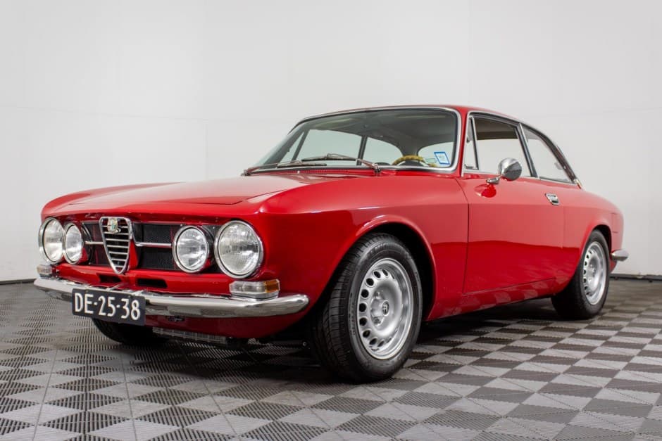 1968 Alfa Romeo 105/115 Series Coupe sold for $62,600
