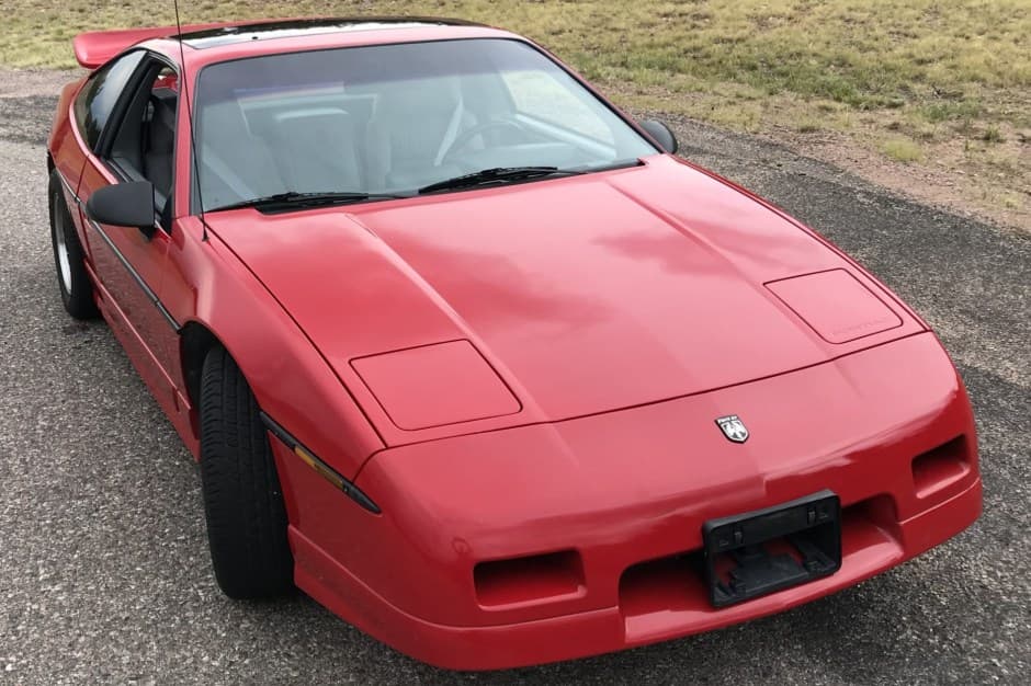 1988 Pontiac Fiero sold for $9,200