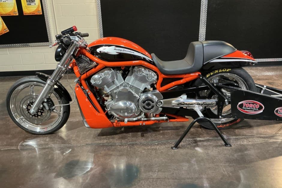 2006 Harley-Davidson V-Rod sold for $19,900