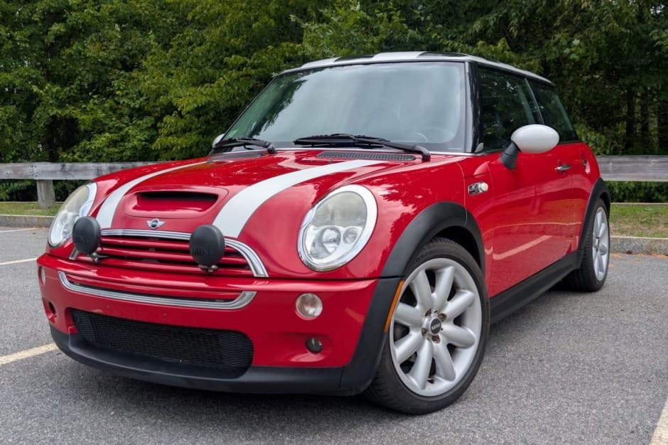 2003 Mini R53 Cooper S sold for $6,100